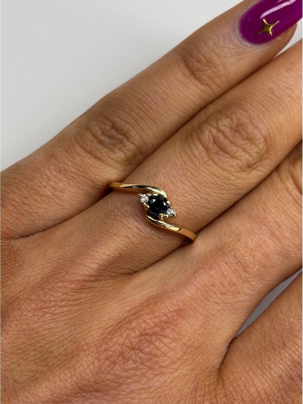 14k Yellow Gold Sapphire Ring